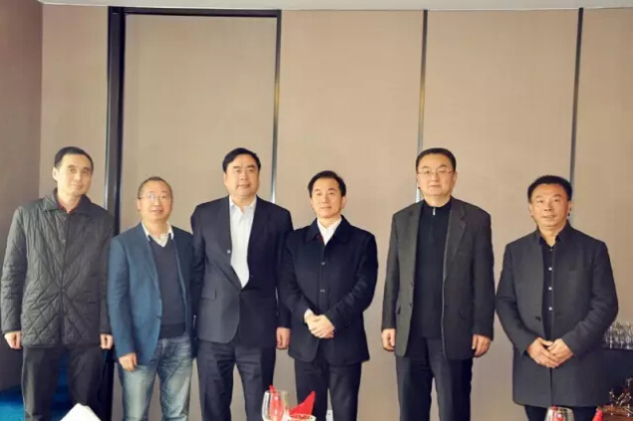 4-王明云、王珩、孫明陪同趙振元董事長(zhǎng)接待陳放副主席一行.jpg